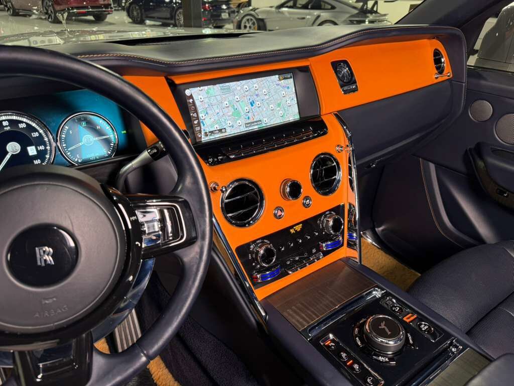 2021 Rolls-Royce Cullinan Mandarin coachline, bespoke interior, starlight headliner, rear infotainment system AND MUCH MORE!!! Fort Lauderdale FL
