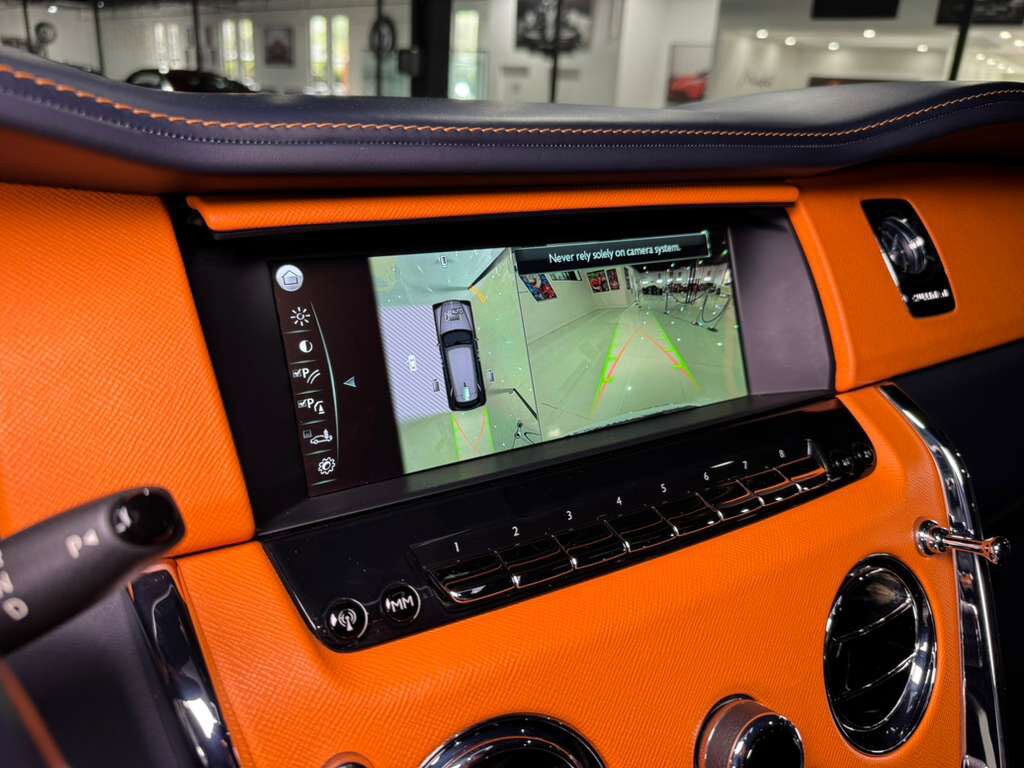 2021 Rolls-Royce Cullinan Mandarin coachline, bespoke interior, starlight headliner, rear infotainment system AND MUCH MORE!!! Fort Lauderdale FL