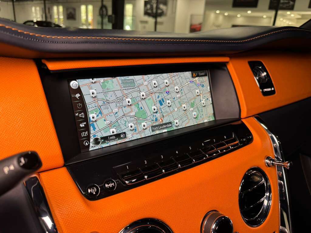 2021 Rolls-Royce Cullinan Mandarin coachline, bespoke interior, starlight headliner, rear infotainment system AND MUCH MORE!!! Fort Lauderdale FL