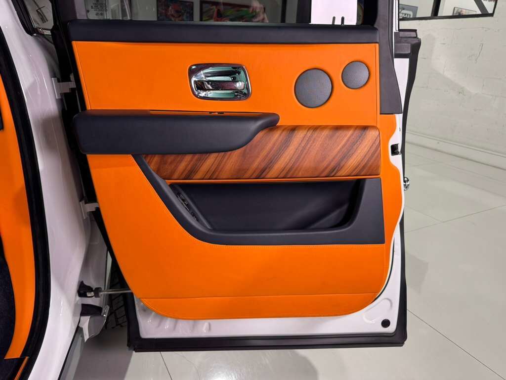 2021 Rolls-Royce Cullinan bookmatched wood trim, shooting star headliner, rear infotainment system AND MUCH MORE!! Fort Lauderdale FL