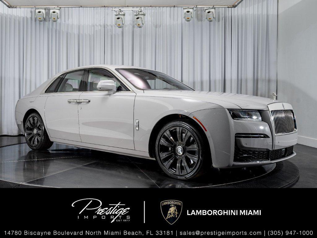 2021 Rolls-Royce Ghost .