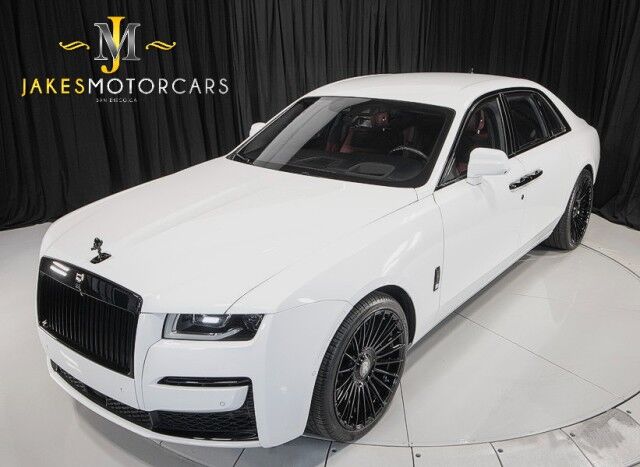 2021 Rolls-Royce Ghost ($390,400 MSRP) *SHOOTING STAR HEADLINER* *BESPOKE AUDIO* *PICNIC TABLES* *VOSSEN WHEELS* San Diego CA