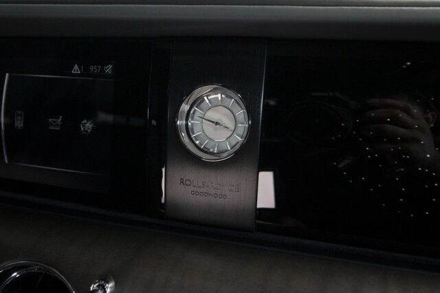 2021 Rolls-Royce Ghost ($397,300 MSRP) *SHOOTING STAR HEADLINER* *BESPOKE AUDIO* *REAR THEATRE* *CUSTOM FORGED WHEELS* *BLACKOUT PKG* San Diego CA