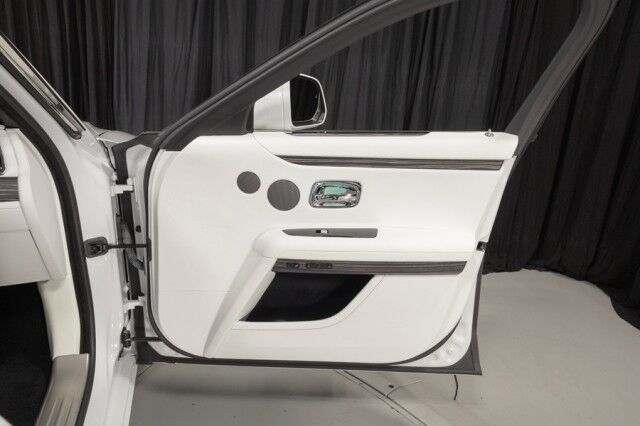 2021 Rolls-Royce Ghost ($405,825 MSRP!) *IMMERSIVE SEATING* *REAR THEATRE* *CURTAINS* *SHOOTING STAR HEADLINER* *PICNIC TABLES* *ARCTIC WHITE ON ARCTIC WHITE* San Diego CA
