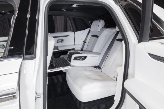 2021 Rolls-Royce Ghost ($405,825 MSRP!) *IMMERSIVE SEATING* *REAR THEATRE* *CURTAINS* *SHOOTING STAR HEADLINER* *PICNIC TABLES* *ARCTIC WHITE ON ARCTIC WHITE* San Diego CA