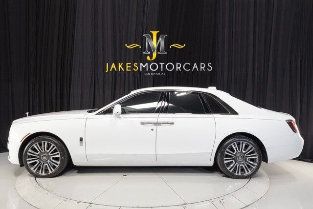 2021 Rolls-Royce Ghost ($405,825 MSRP!) *IMMERSIVE SEATING* *REAR THEATRE* *CURTAINS* *SHOOTING STAR HEADLINER* *PICNIC TABLES* *ARCTIC WHITE ON ARCTIC WHITE* San Diego CA