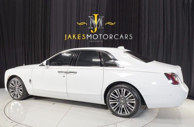 2021 Rolls-Royce Ghost ($405,825 MSRP!) *IMMERSIVE SEATING* *REAR THEATRE* *CURTAINS* *SHOOTING STAR HEADLINER* *PICNIC TABLES* *ARCTIC WHITE ON ARCTIC WHITE* San Diego CA