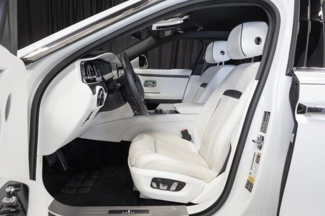 2021 Rolls-Royce Ghost ($405,825 MSRP!) *IMMERSIVE SEATING* *REAR THEATRE* *CURTAINS* *SHOOTING STAR HEADLINER* *PICNIC TABLES* *ARCTIC WHITE ON ARCTIC WHITE* San Diego CA
