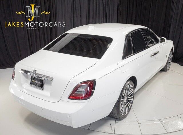 2021 Rolls-Royce Ghost ($405,825 MSRP!) *IMMERSIVE SEATING* *REAR THEATRE* *CURTAINS* *SHOOTING STAR HEADLINER* *PICNIC TABLES* *ARCTIC WHITE ON ARCTIC WHITE* San Diego CA