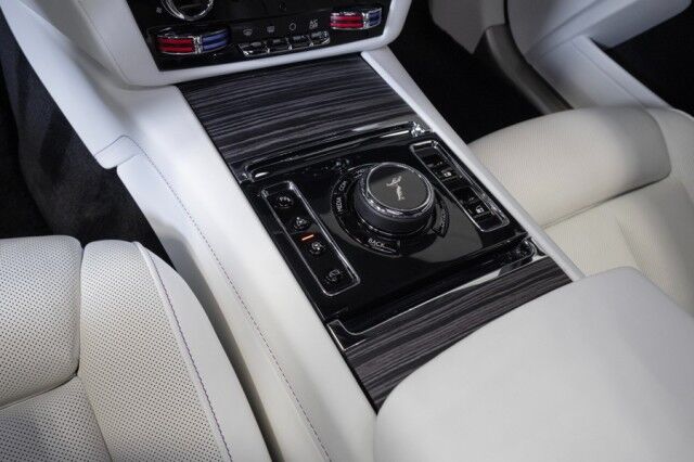 2021 Rolls-Royce Ghost ($405,825 MSRP!) *IMMERSIVE SEATING* *REAR THEATRE* *CURTAINS* *SHOOTING STAR HEADLINER* *PICNIC TABLES* *ARCTIC WHITE ON ARCTIC WHITE* San Diego CA