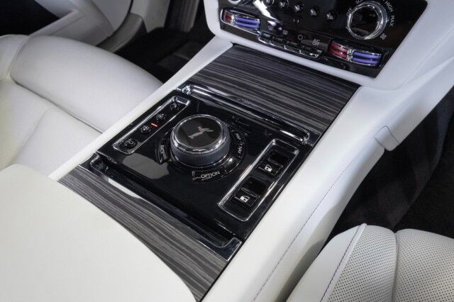 2021 Rolls-Royce Ghost ($405,825 MSRP!) *IMMERSIVE SEATING* *REAR THEATRE* *CURTAINS* *SHOOTING STAR HEADLINER* *PICNIC TABLES* *ARCTIC WHITE ON ARCTIC WHITE* San Diego CA