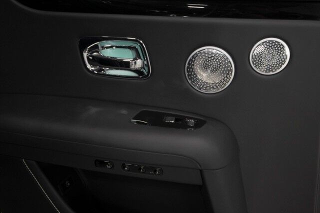 2021 Rolls-Royce Ghost ($432,075 MSRP!!) *$87,000+ IN OPTIONS* *STARLIGHT HEADLINER* *REAR THEATRE* *BESPOKE AUDIO* *IMMERSIVE SEATING* *REAR COOLBOX* San Diego CA
