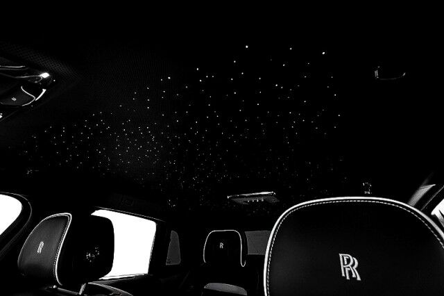 2021 Rolls-Royce Ghost ($432,075 MSRP!!) *$87,000+ IN OPTIONS* *STARLIGHT HEADLINER* *REAR THEATRE* *BESPOKE AUDIO* *IMMERSIVE SEATING* *REAR COOLBOX* San Diego CA