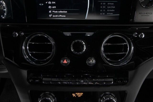 2021 Rolls-Royce Ghost ($432,075 MSRP!!) *$87,000+ IN OPTIONS* *STARLIGHT HEADLINER* *REAR THEATRE* *BESPOKE AUDIO* *IMMERSIVE SEATING* *REAR COOLBOX* San Diego CA