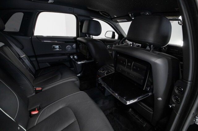 2021 Rolls-Royce Ghost ($432,075 MSRP!!) *$87,000+ IN OPTIONS* *STARLIGHT HEADLINER* *REAR THEATRE* *BESPOKE AUDIO* *IMMERSIVE SEATING* *REAR COOLBOX* San Diego CA