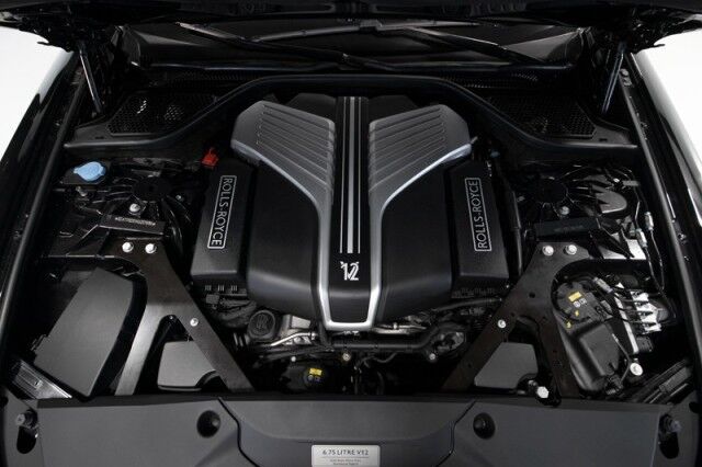 2021 Rolls-Royce Ghost ($432,075 MSRP!!) *$87,000+ IN OPTIONS* *STARLIGHT HEADLINER* *REAR THEATRE* *BESPOKE AUDIO* *IMMERSIVE SEATING* *REAR COOLBOX* San Diego CA