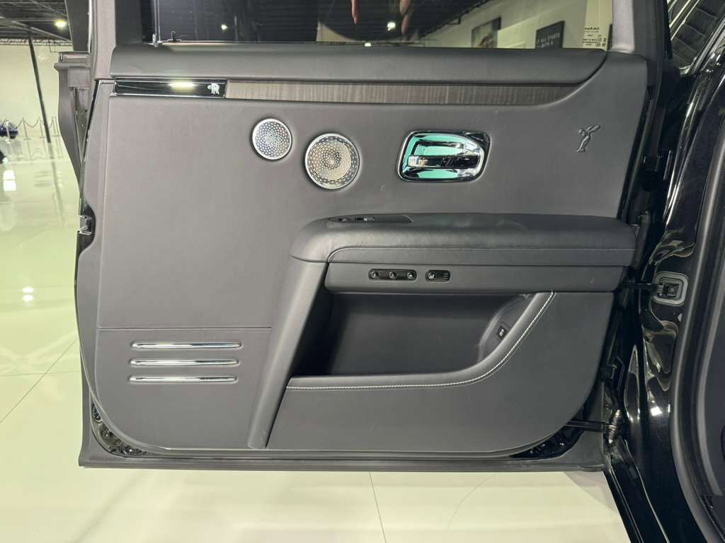 2021 Rolls-Royce Ghost extended wheelbase, Black Diamond paint, Bespoke Audio system AND MUCH MORE!! Fort Lauderdale FL