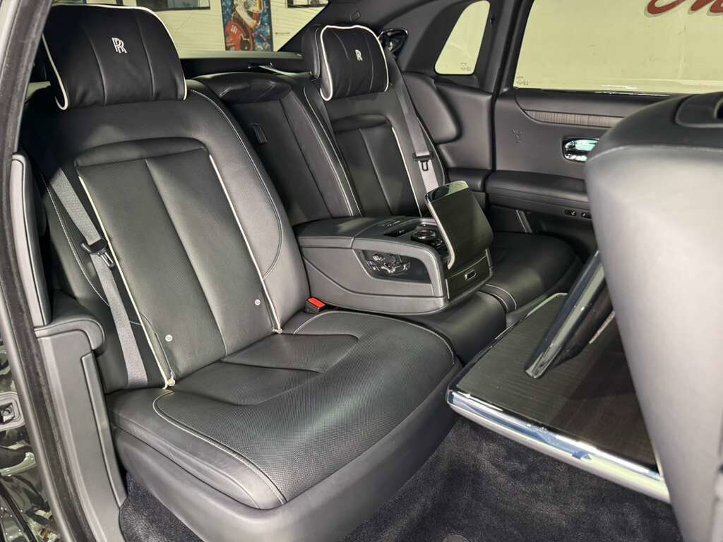 2021 Rolls-Royce Ghost extended wheelbase, Black Diamond paint, Bespoke Audio system AND MUCH MORE!! Fort Lauderdale FL