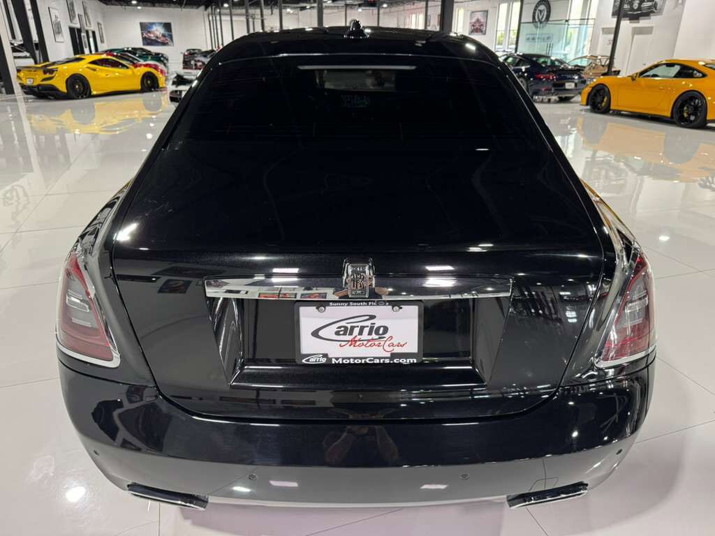 2021 Rolls-Royce Ghost extended wheelbase, Black Diamond paint, Bespoke Audio system AND MUCH MORE!! Fort Lauderdale FL