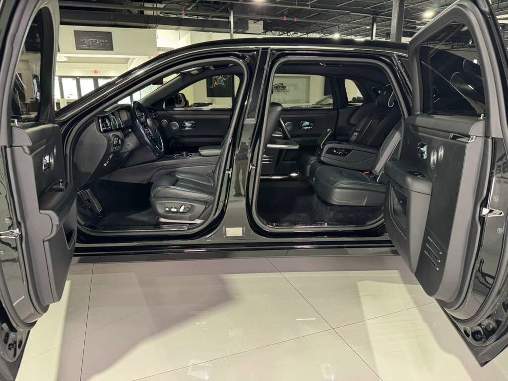 2021 Rolls-Royce Ghost extended wheelbase, Black Diamond paint, Bespoke Audio system AND MUCH MORE!! Fort Lauderdale FL