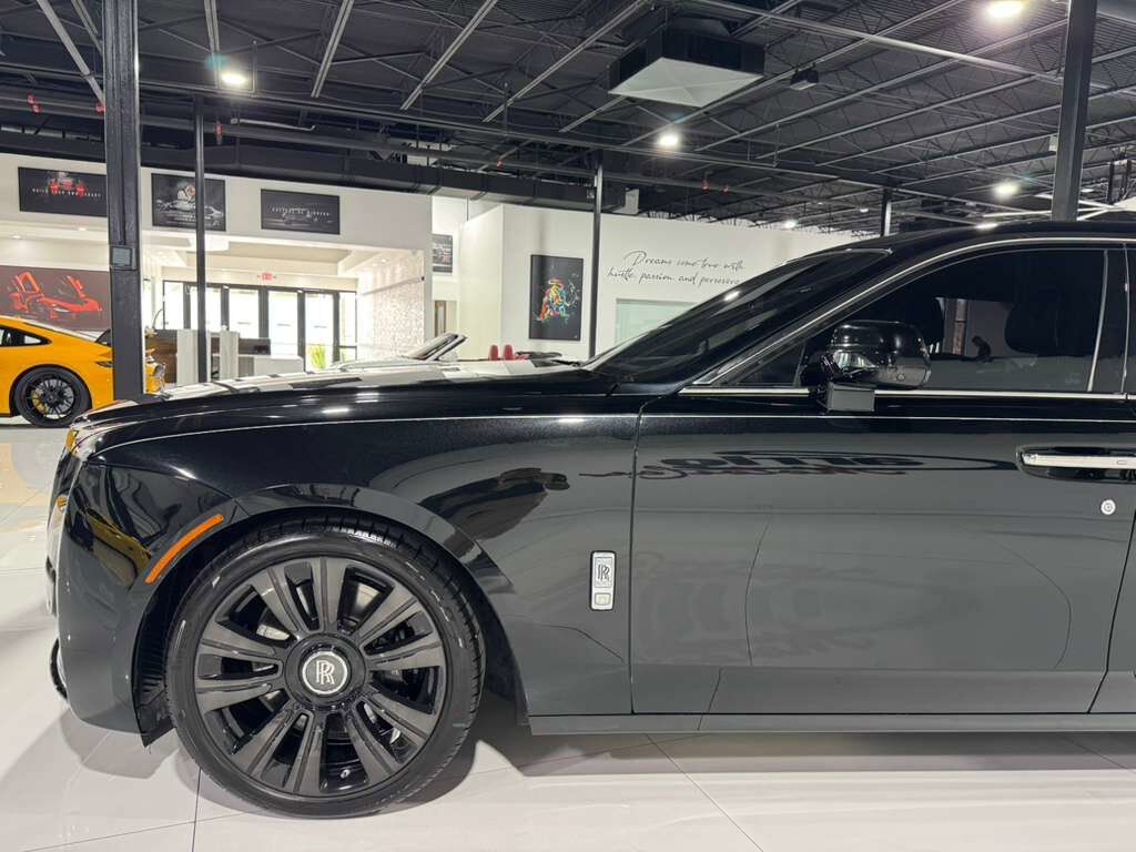 2021 Rolls-Royce Ghost extended wheelbase, Black Diamond paint, Bespoke Audio system AND MUCH MORE!! Fort Lauderdale FL