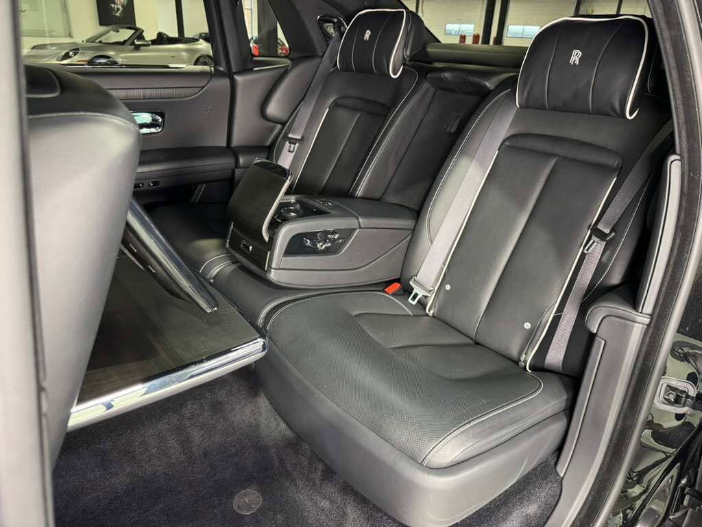 2021 Rolls-Royce Ghost extended wheelbase, Black Diamond paint, Bespoke Audio system AND MUCH MORE!! Fort Lauderdale FL