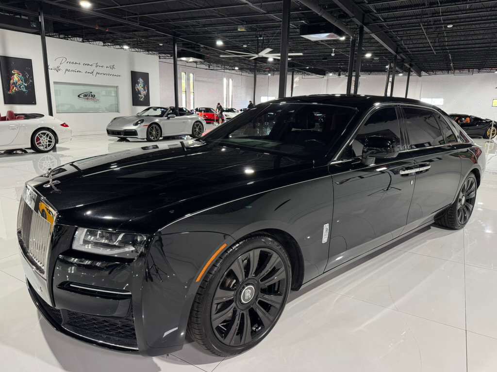 2021 Rolls-Royce Ghost extended wheelbase, Black Diamond paint, Bespoke Audio system AND MUCH MORE!!