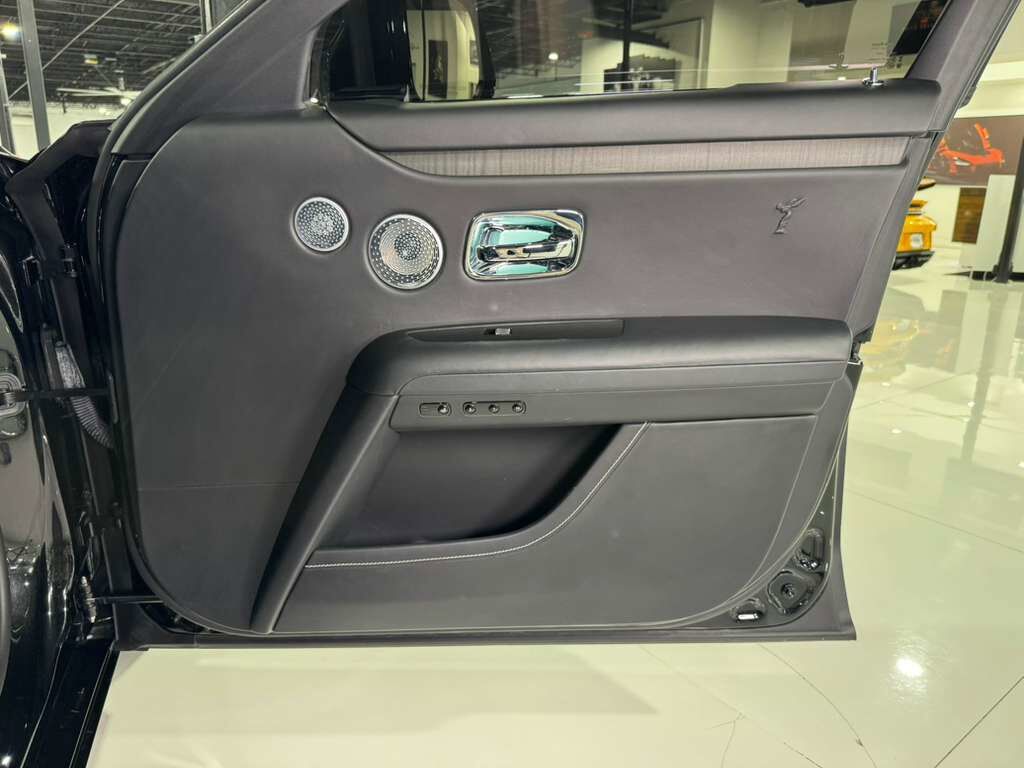 2021 Rolls-Royce Ghost extended wheelbase, Black Diamond paint, Bespoke Audio system AND MUCH MORE!! Fort Lauderdale FL