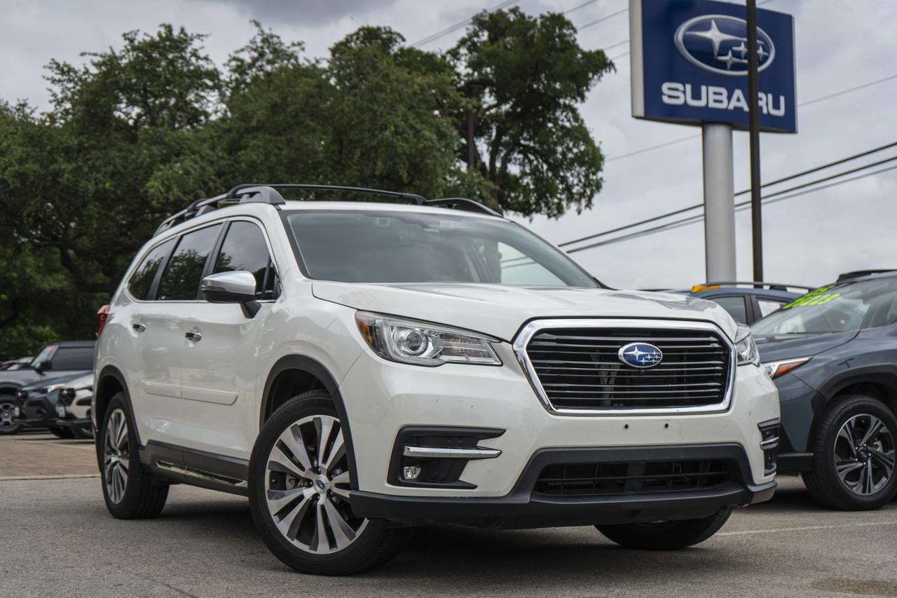 2021 Subaru Ascent Touring's photo