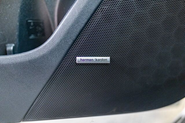 2021 Subaru Crosstrek AWD Limited w EyeSight Leather Roof Nav Level Kit Red Deer AB