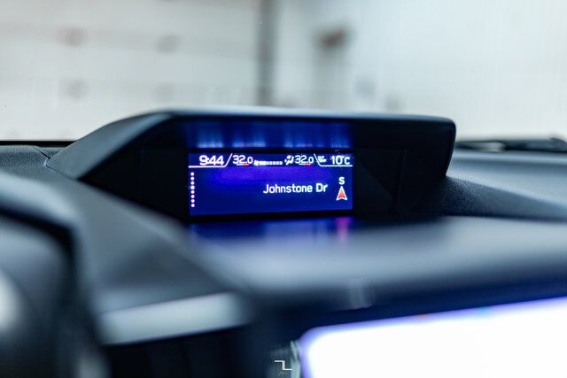 2021 Subaru Crosstrek AWD Limited w EyeSight Leather Roof Nav Level Kit Red Deer AB