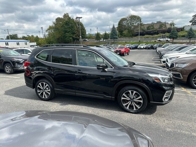 2021 Subaru Forester Limited photo 8