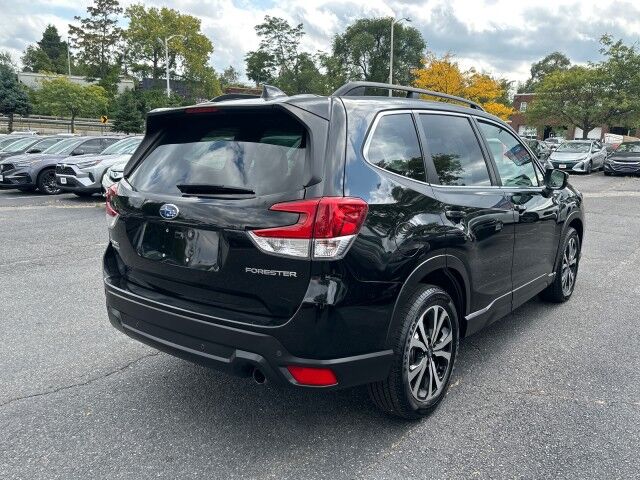 2021 Subaru Forester Limited photo 7