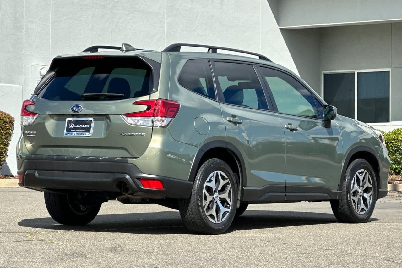 2021 Subaru Forester Premium