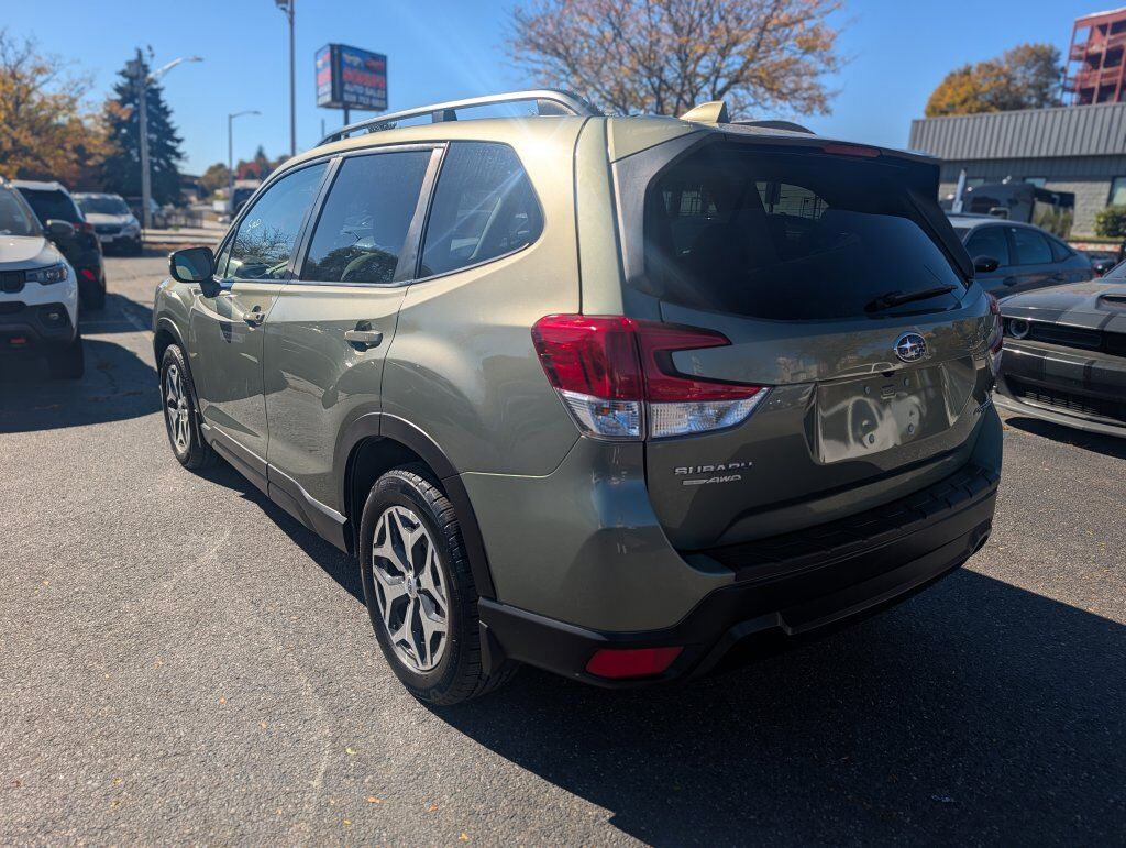 2021 Subaru Forester Premium Worcester MA