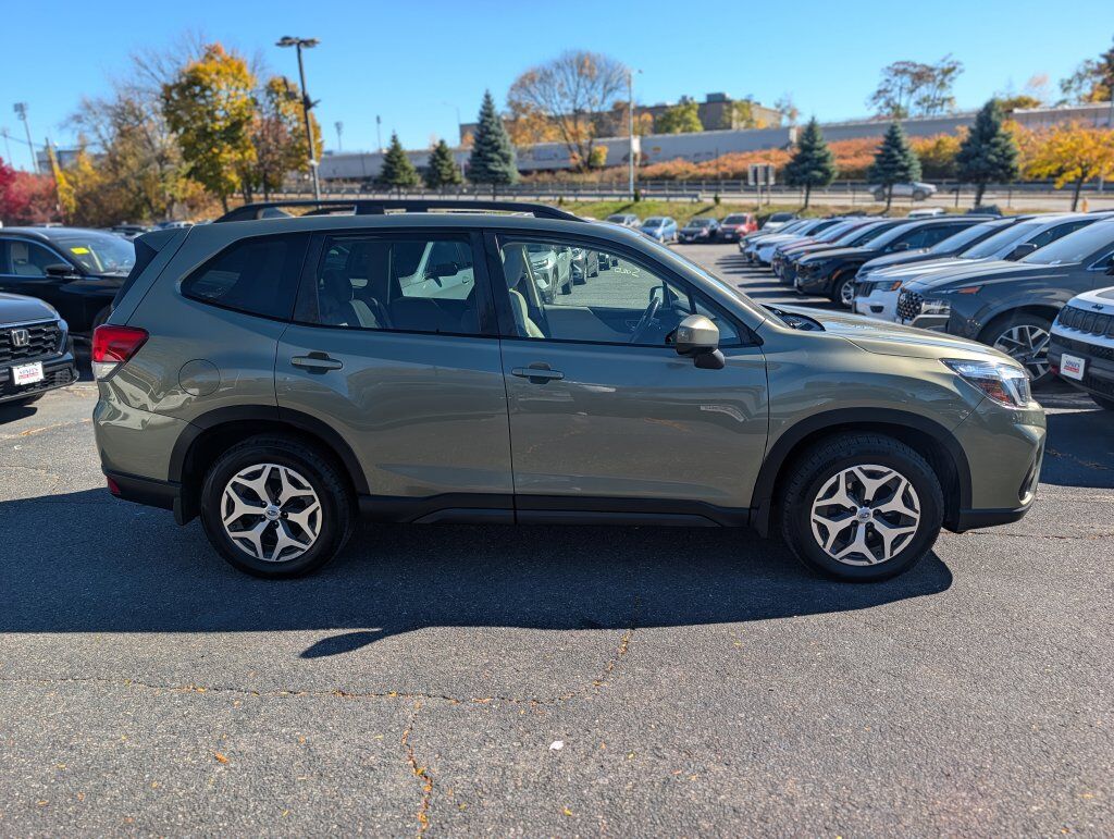 2021 Subaru Forester Premium Worcester MA
