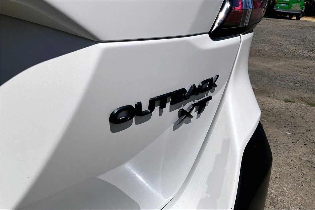 2021 Subaru Outback Onyx Edition XT OR