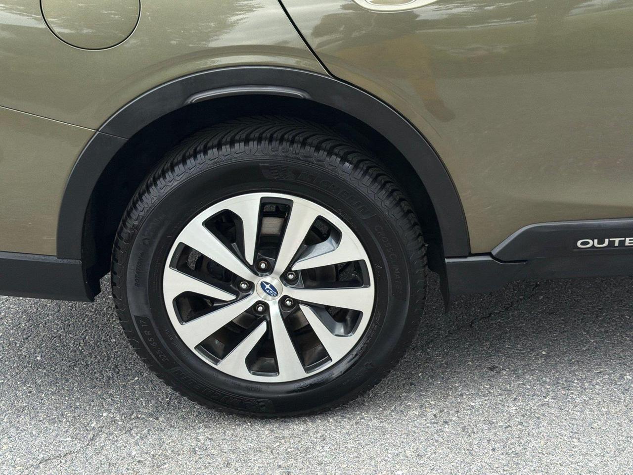 2021 Subaru Outback Premium Hagerstown MD