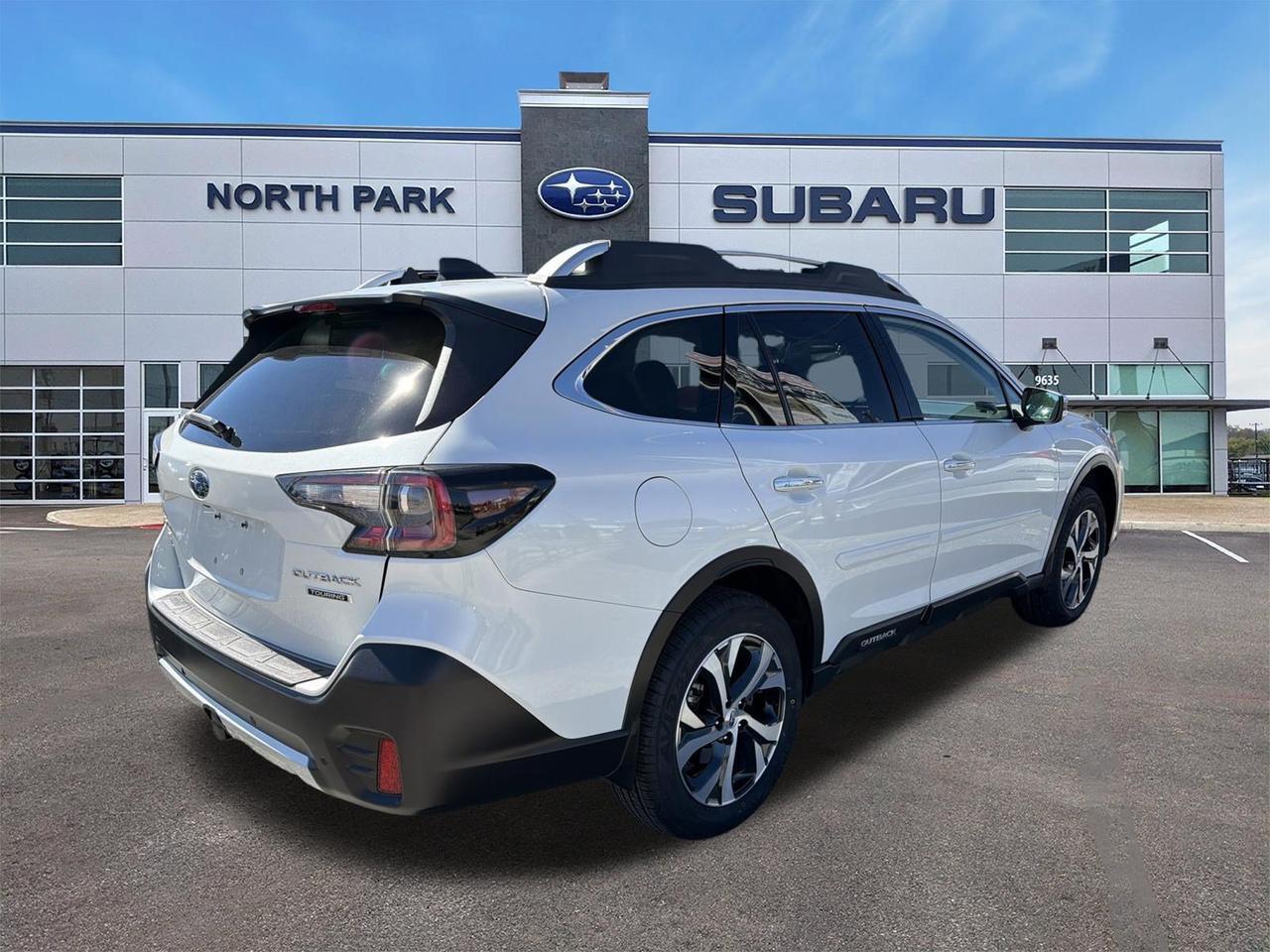 2021 Subaru Outback Touring