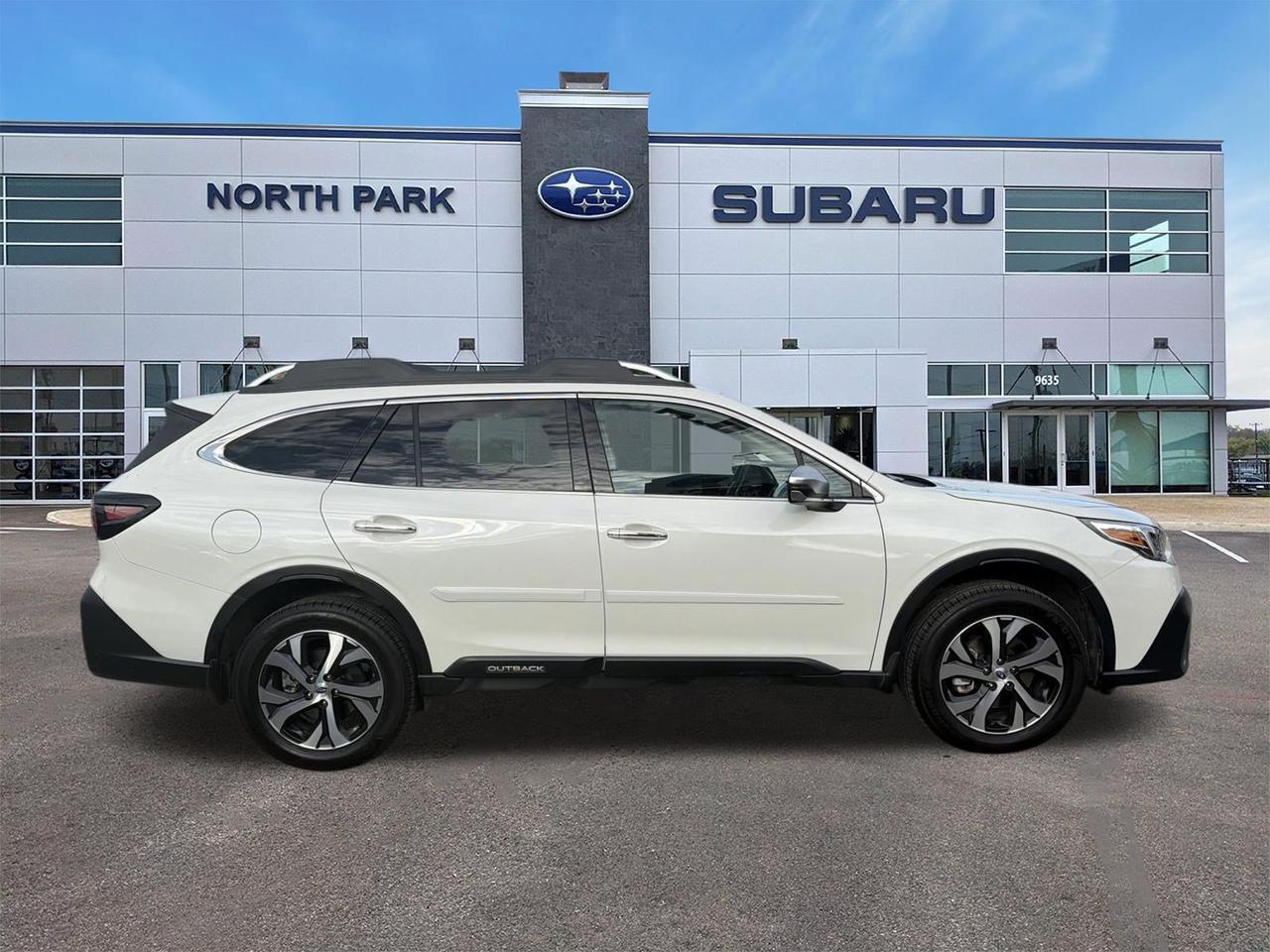 2021 Subaru Outback Touring XT
