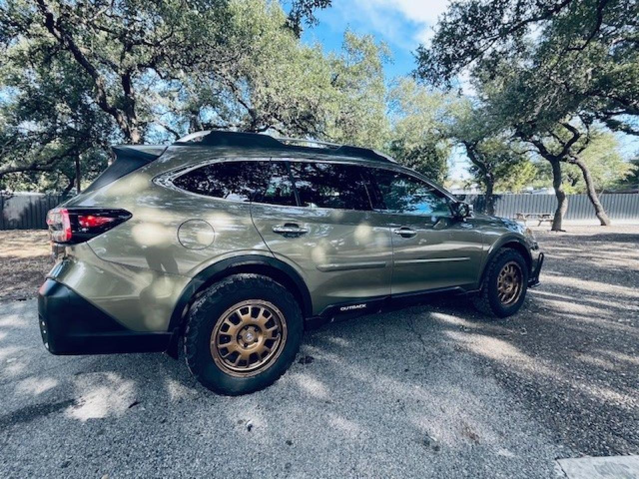 2021 Subaru Outback Touring XT