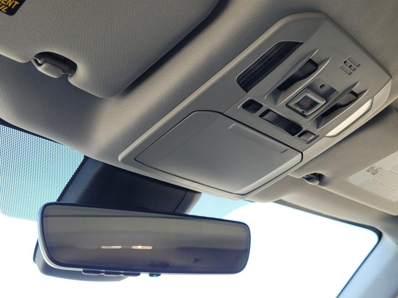 2021 TOYOTA HIGHLANDER XLE AWD Vacaville CA
