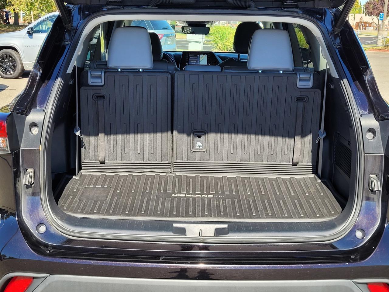 2021 TOYOTA HIGHLANDER XLE AWD Vacaville CA