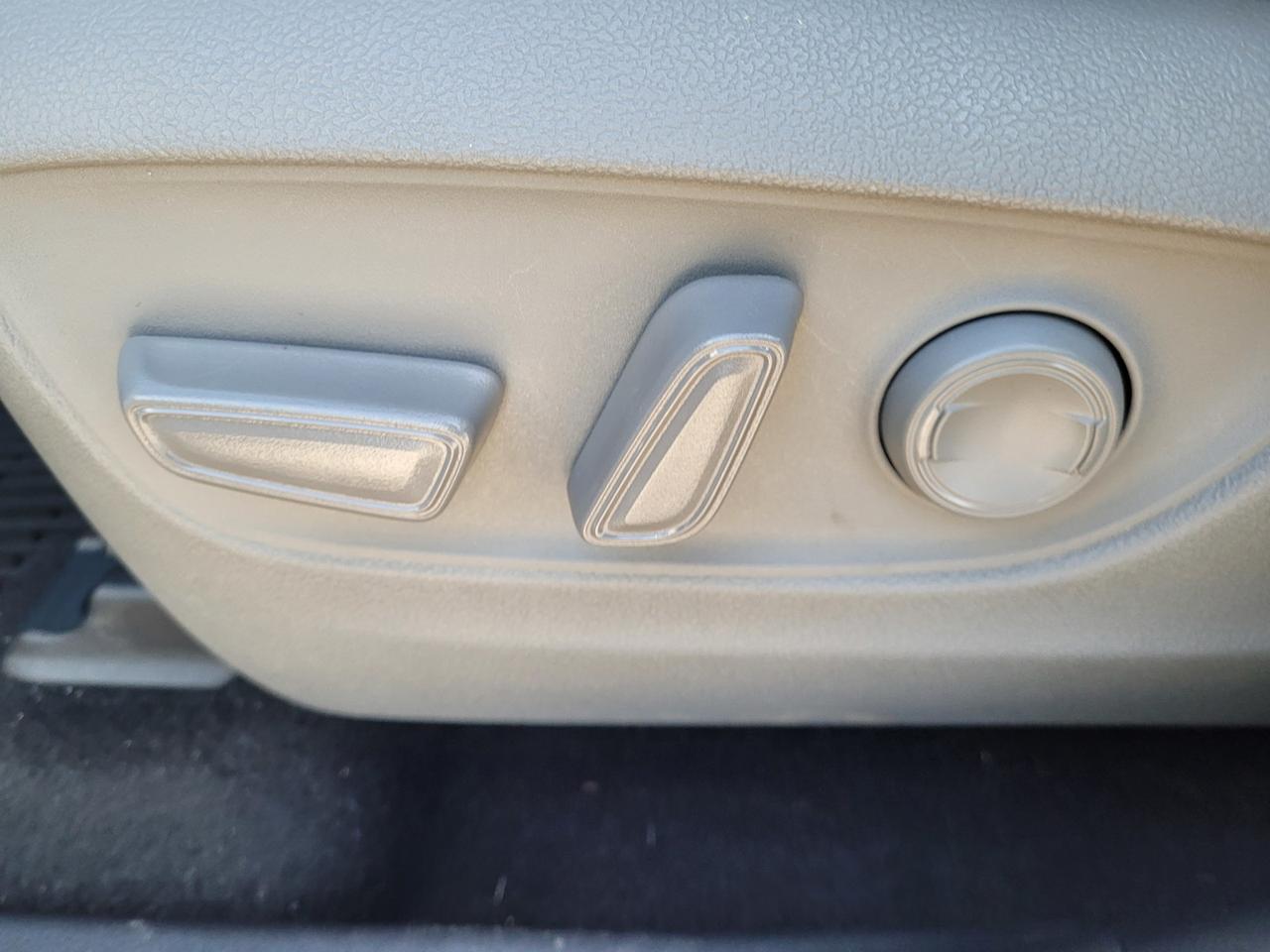 2021 TOYOTA HIGHLANDER XLE AWD Vacaville CA