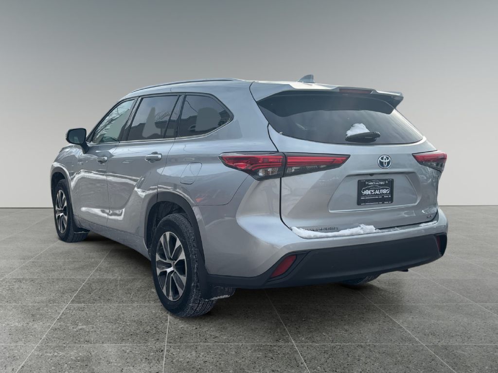 2021 TOYOTA HIGHLANDER HYBRID XLE