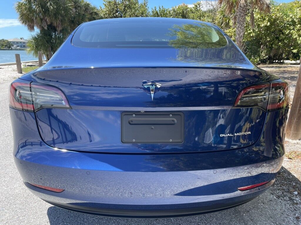 2021 Tesla Model 3 LONG RANGE~CLEAN CARFAX~ONLINE FINANCE AND SHIPPING AVAILABLE!!! Sarasota FL