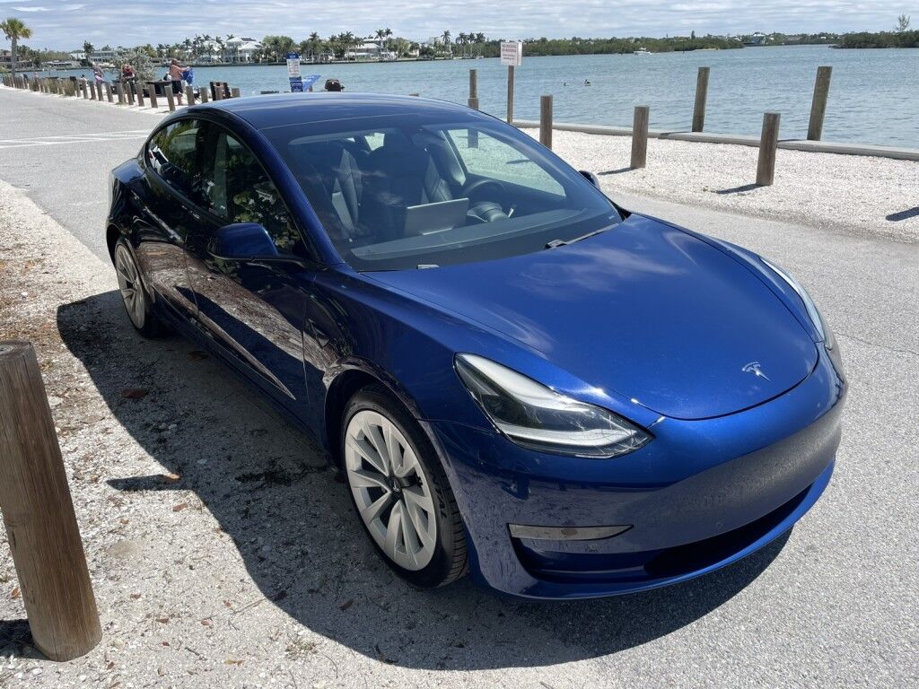 2021 Tesla Model 3 LONG RANGE~CLEAN CARFAX~ONLINE FINANCE AND SHIPPING AVAILABLE!!! Sarasota FL