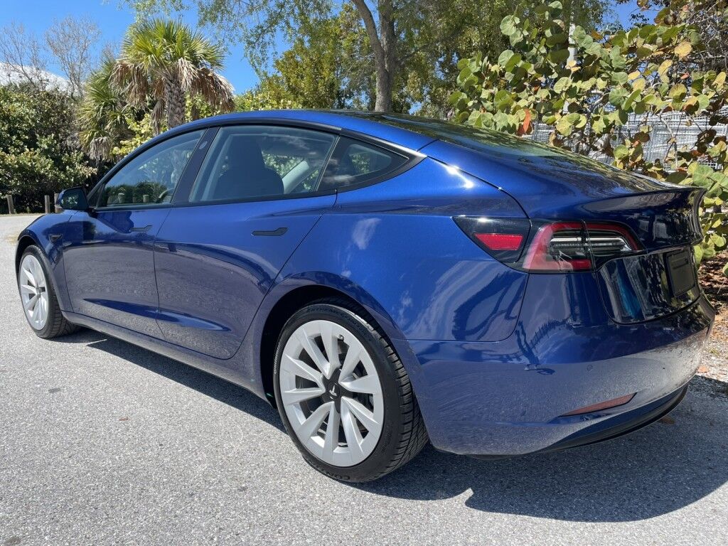 2021 Tesla Model 3 LONG RANGE~CLEAN CARFAX~ONLINE FINANCE AND SHIPPING AVAILABLE!!! Sarasota FL
