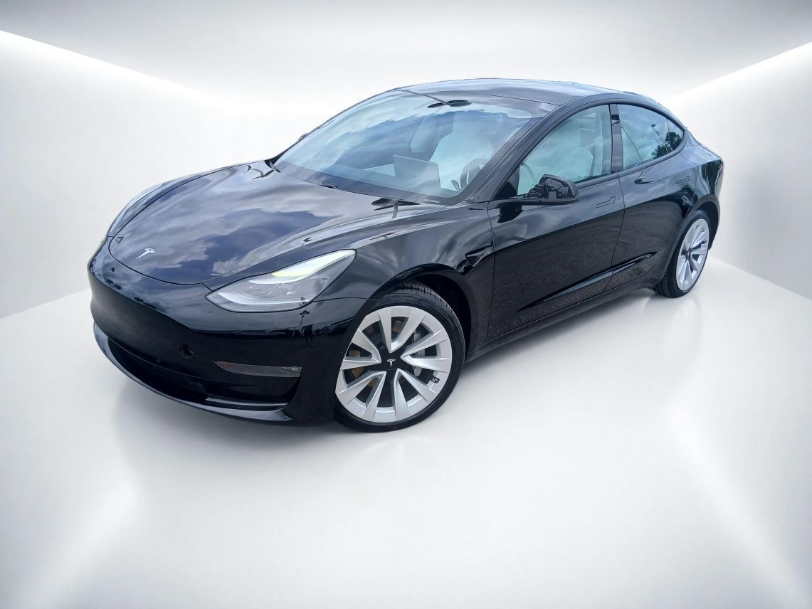 2021 Tesla Model 3 Long Range Sedan 4D