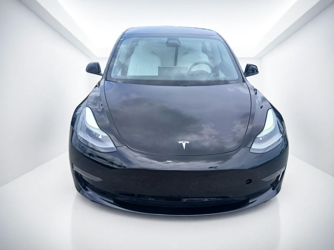 2021 Tesla Model 3 Long Range Sedan 4D